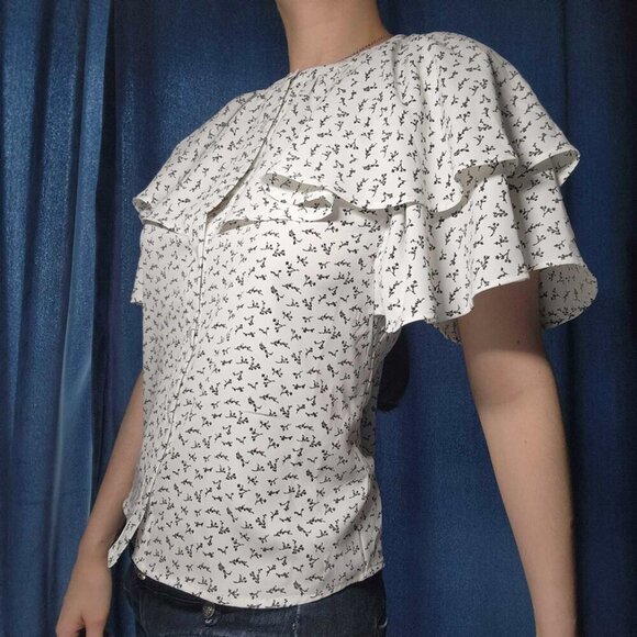 Japanese white ruffle big sleeved dainty floral pattern blouse for work - Picture 2 of 14